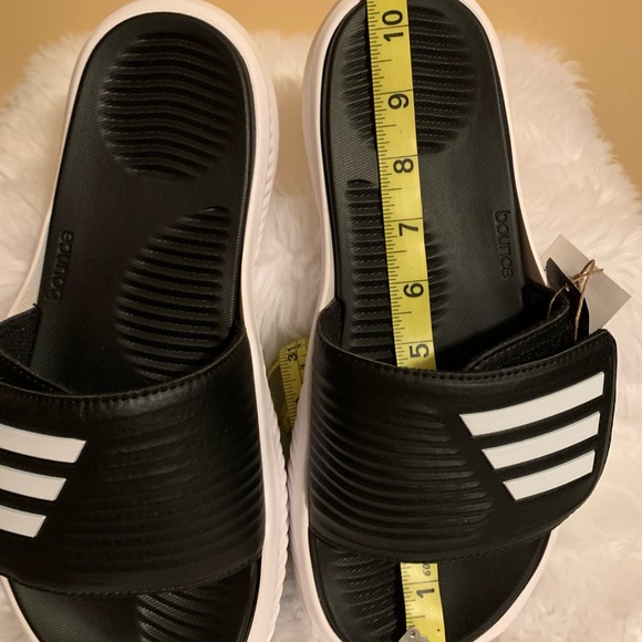 ADIDAS Unisex Alphabounce 2.0 Slide Black sandal Size 9 (men’s) NIB NWT - Picture 1 of 11